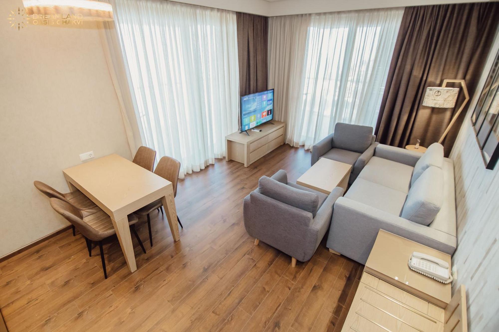 Dreamland Oasis Aparthotel Kobuleti Esterno foto