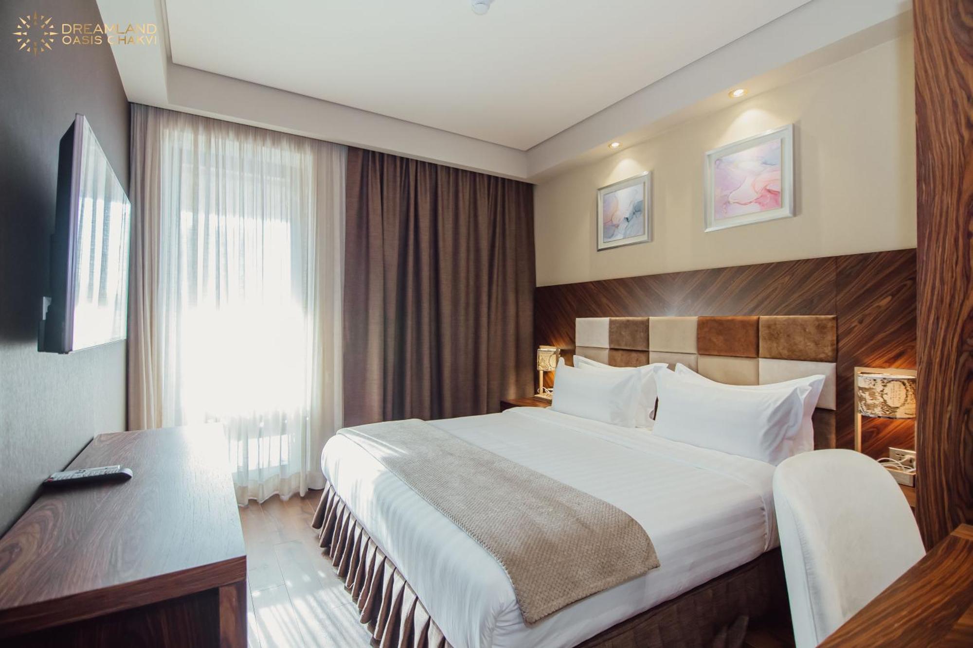 Dreamland Oasis Aparthotel Kobuleti Esterno foto